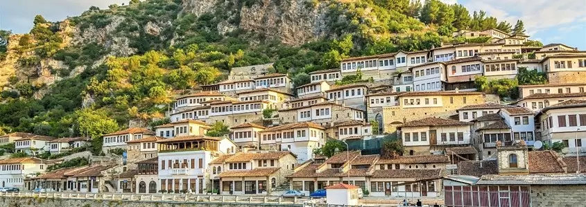 Albanija – šalis, kurioje saulė šviečia beveik 300 dienų per metus!